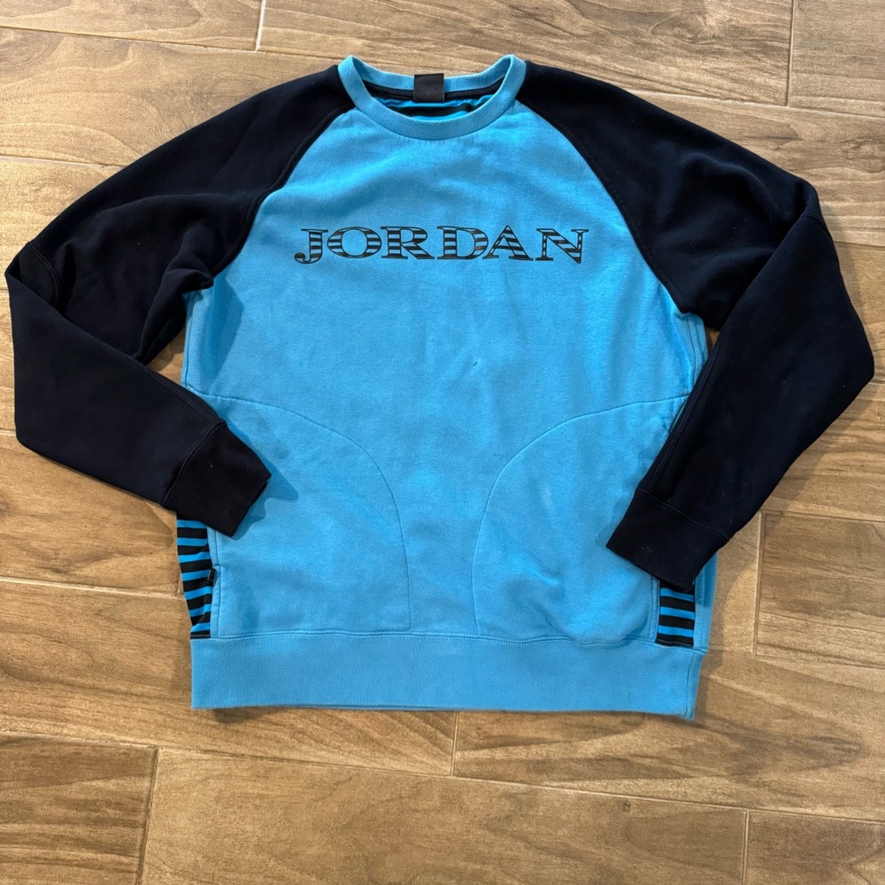 Vintage Jordan Blue and Black Crewneck Sweater, L